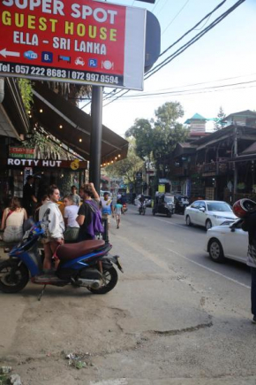 Super Spot Guest House